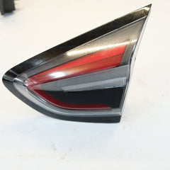 L1TB-13A602-AD STOP DX FANALE DESTRO INTERNO PORTELLONE FORD PUMA 2022 12S