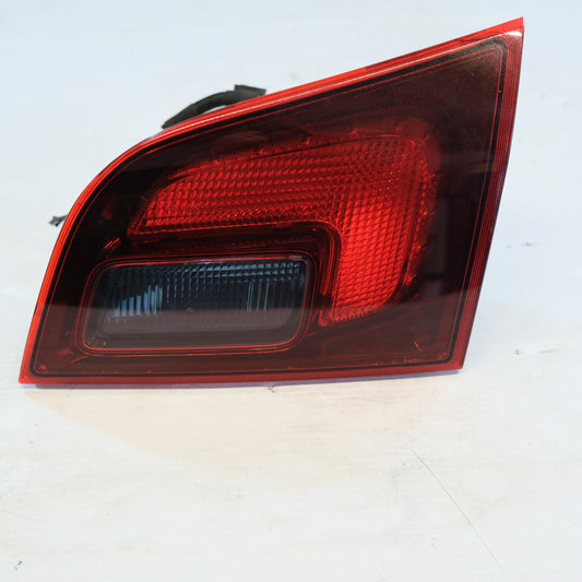 13314053 FARO FANALE STOP POSTERIORE DESTRO PARTE INTERNA OPEL ASTRA J SW 12s