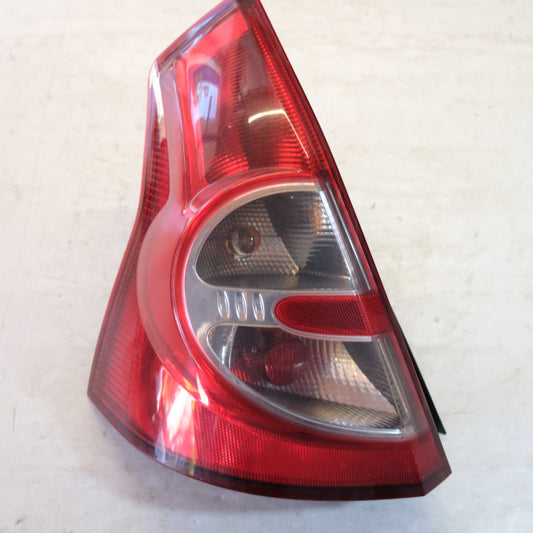 8200734825 STOP FANALE POSTERIORE SINISTRO DACIA Sandero 1° Serie (08>12) 10gesp