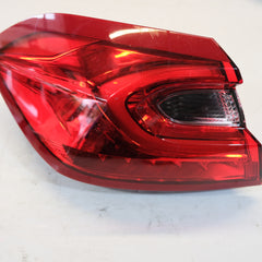 h1bb-13405-a STOP SX FANALE SINISTRO LED FORD FIESTA MK8 2017> 12S