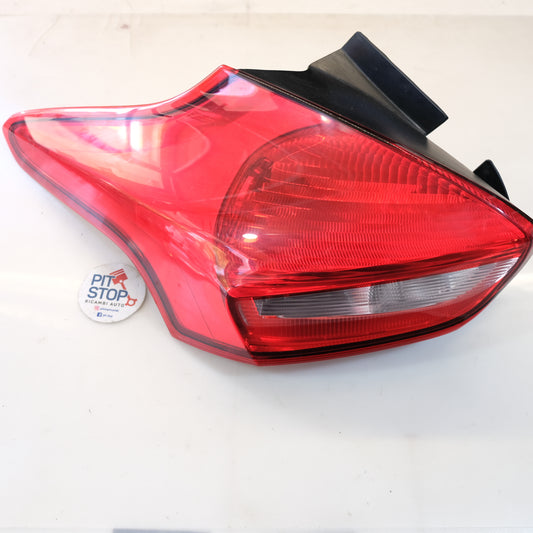 STOP FANALE FARO POSTERIORE SINISTRO FORD FOCUS BERLINA 2015 NO LED 10GESP