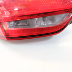 STOP FANALE FARO POSTERIORE SINISTRO FORD FOCUS BERLINA 2015 NO LED 10GESP