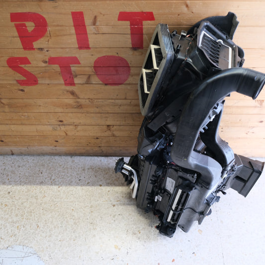 4k1820001ab APPARATO SCATOLA RISCALDAMENTO STUFA AUDI Q8 2018> BX51