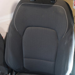 TAPPEZZERIA COMPLETA IN TESSUTO FORD FOCUS MK4 SW 2018> BX51