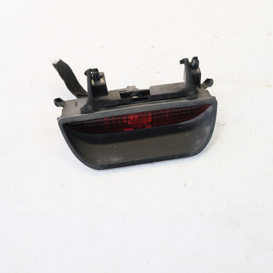 8200734823b TERZO STOP LUCE SUPPLEMENTARE DACIA SANDERO 2008/2012 12S