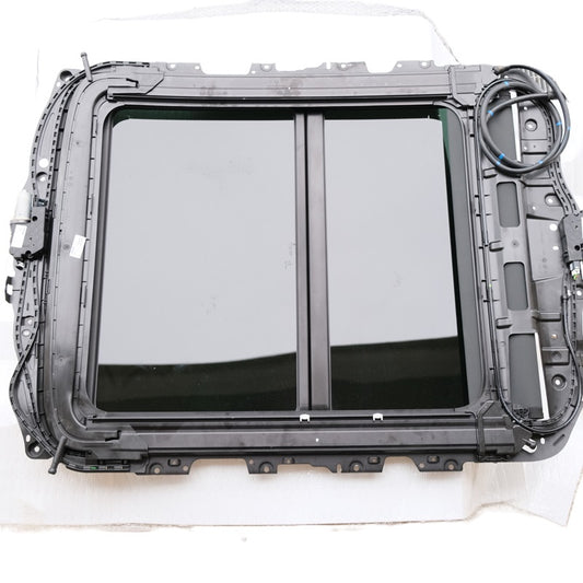 4M8877055A 4M8877056A 4M8877056A 4M8877049B TETTO APRIBILE AUDI Q8 2023 12S