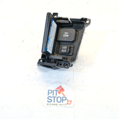 86190-48030 PORTA INGRESSO USB AUX LEXUS CT 200H 2011> 10G