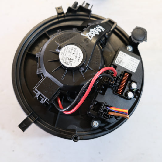 5wb819015 VENTOLA RISCALDAMENTO ABITACOLO SKODA KAROQ GOLF VIII 2018> 12S