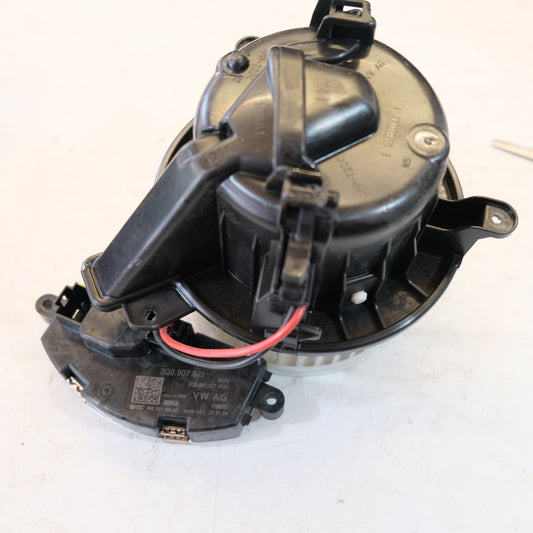 2Q0907521 2Q1820021 HEATING RESISTOR VOLKSWAGEN POLO 2017 680696