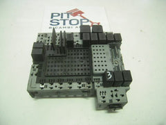 USED PARTS 9452553 FUSE BOX VOLVO V70 2nd Series 2001 147688