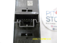 5e0959857a FRONT PANEL LEFT GUIDE SKODA Octavia FABIA 681229