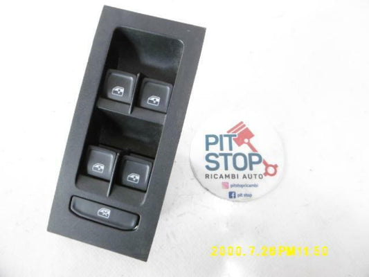 5e0959857a PULSANTIERA ANTERIORE SINISTRA GUIDA SKODA Octavia FABIA 681229