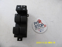 84040-33180 PULSANTIERA ANTERIORE SINISTRA GUIDA LEXUS GS300 910692