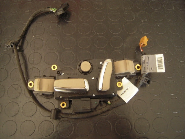 Pulsantiera Anteriore Sinistra - Audi A8 2è Serie Restyling (4e2) - Pit Stop Ricambi Auto