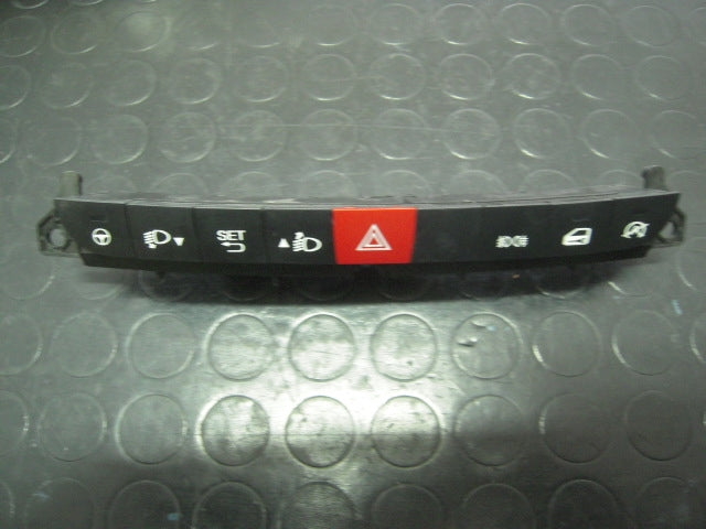 Pulsante luci di emergenza - Fiat 500 L Serie (351_352) (12>) - Pit Stop Ricambi Auto