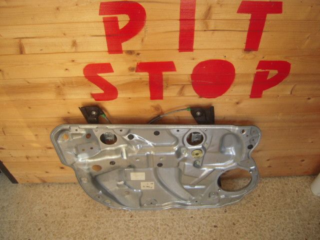 Motorino Alzavetro Anteriore Sinistro - Volkswagen Polo 4è Serie - Pit Stop Ricambi Auto