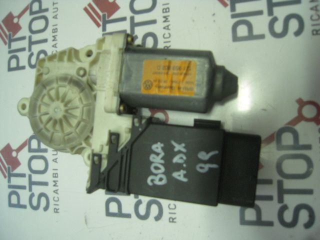 Motorino Alzavetro anteriore destra - Volkswagen Bora Berlina - Pit Stop Ricambi Auto