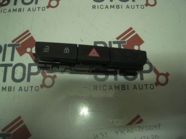 Pulsante luci di emergenza - Opel Insignia S. Wagon - Pit Stop Ricambi Auto