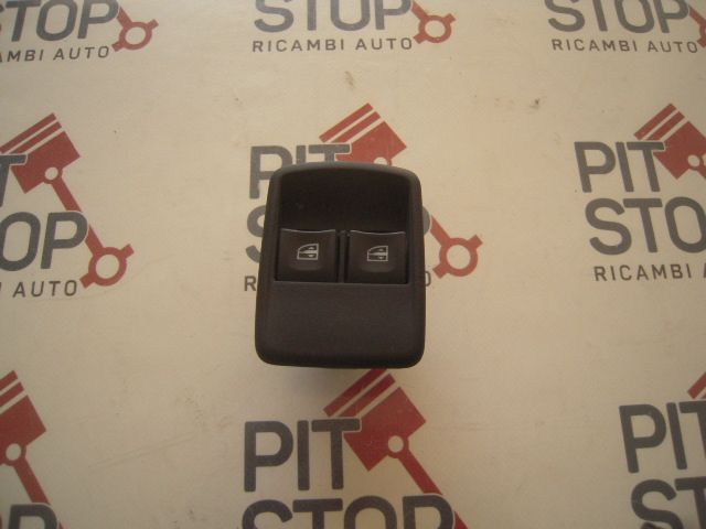 Pulsantiera Anteriore Sinistra - Renault Trafic Combi 2è Serie - Pit Stop Ricambi Auto