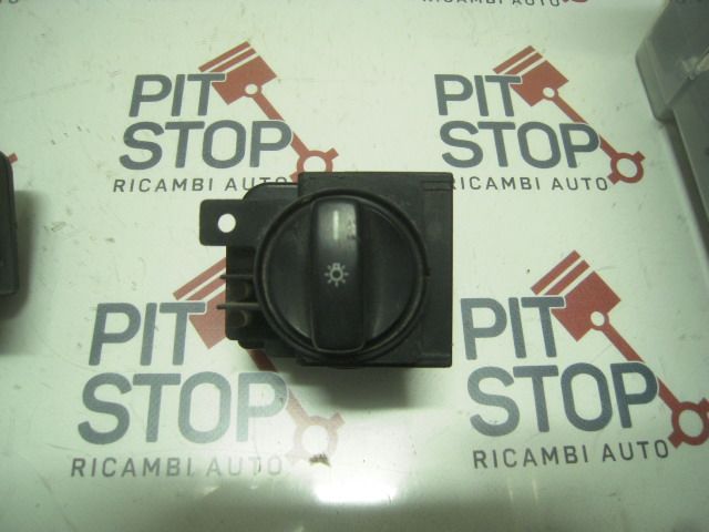 Interruttore comando luci - Mercedes Classe A W169 3è Serie - Pit Stop Ricambi Auto