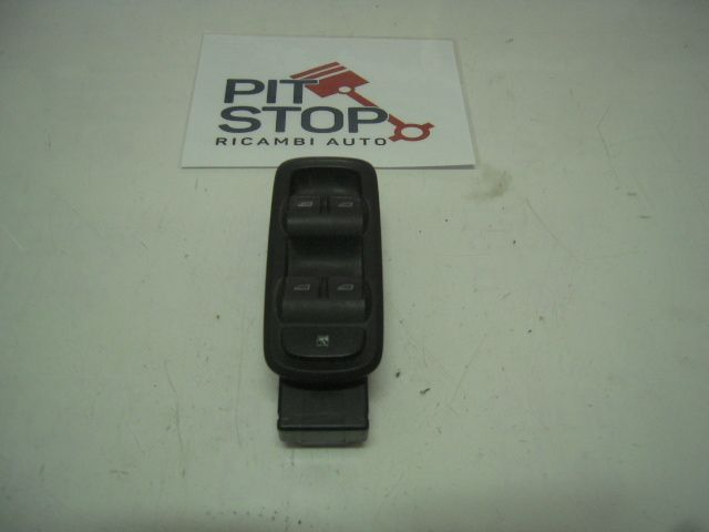 Pulsantiera Anteriore Sinistra - Ford Fiesta 6è Serie - Pit Stop Ricambi Auto