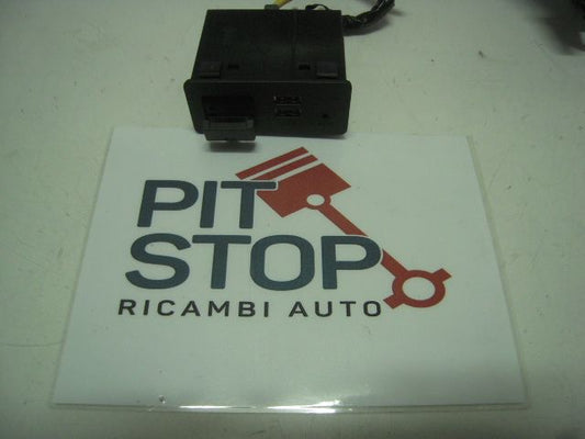 Interfaccia presa USB/ingresso AUX - Mazda Cx3 Serie - Pit Stop Ricambi Auto