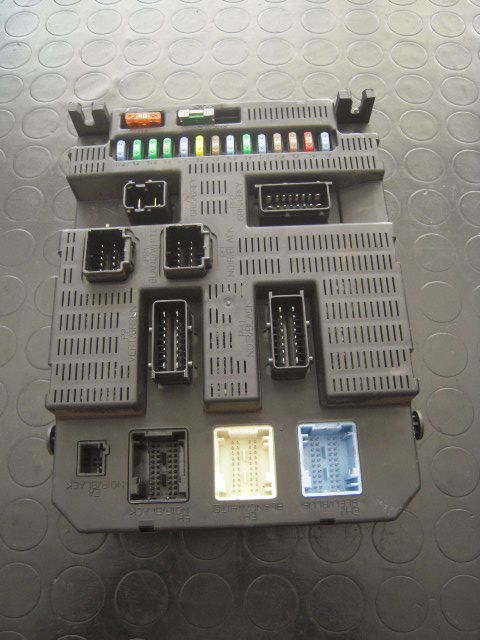 Centralina porta fusibili - Citroen C3 2è Serie - Pit Stop Ricambi Auto