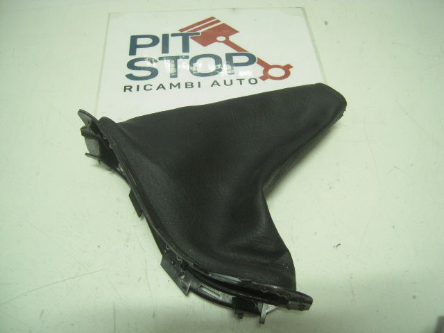 Cuffia freno a mano - Ford Focus Berlina 3è Serie - Pit Stop Ricambi Auto