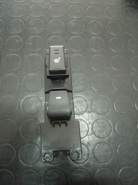 Pulsantiera Anteriore Destra - Hyundai Tucson Serie - Pit Stop Ricambi Auto