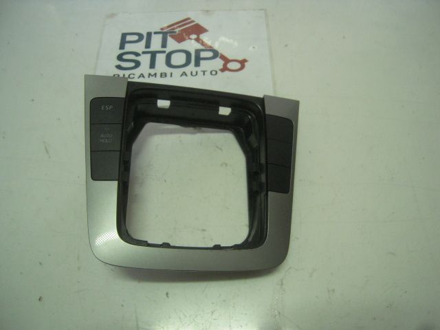 Plastiche interne - Volkswagen Passat Variant 4è Serie - Pit Stop Ricambi Auto