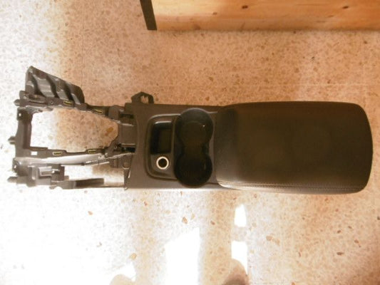 Tunnel consolle centrale - Ford Focus Berlina 5è Serie - Pit Stop Ricambi Auto