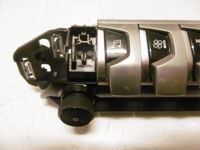 Pulsante luci di emergenza - Peugeot 3008 Serie (09>16) - Pit Stop Ricambi Auto