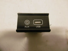 Interfaccia presa USB/ingresso AUX - Kia Sportage Serie (10>16) - Pit Stop Ricambi Auto