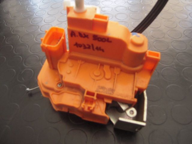 Serratura Anteriore Destra - Fiat 500 L Serie (351_352) (12>) - Pit Stop Ricambi Auto