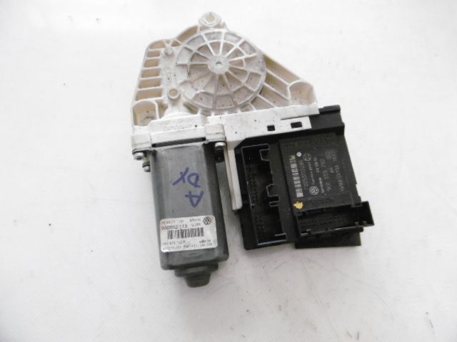 Motorino Alzavetro anteriore destra - Volkswagen Passat Variant 4è Serie - Pit Stop Ricambi Auto