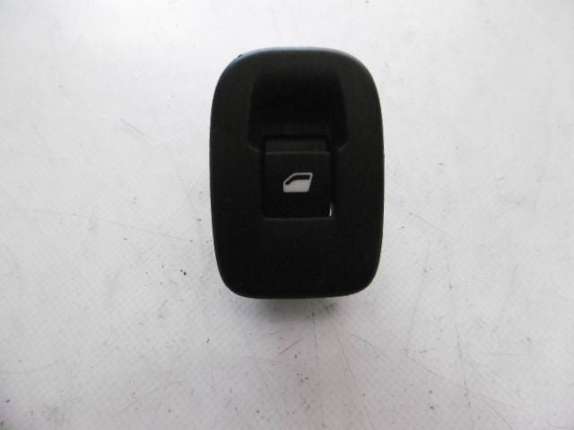 Pulsantiera Posteriore Destra - Peugeot 208 Serie (12>19) - Pit Stop Ricambi Auto