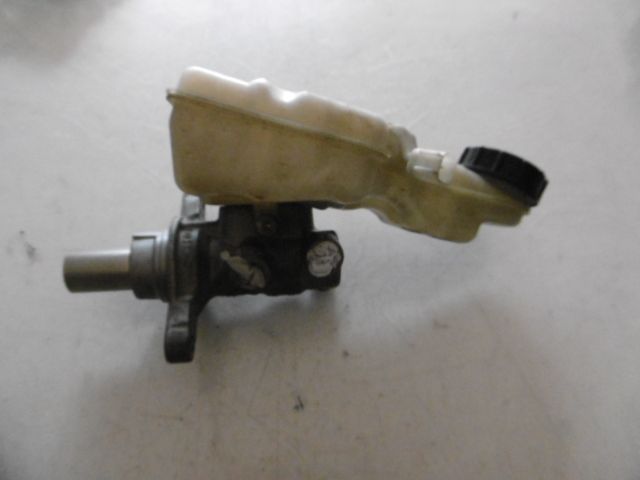 Pompa Freni - Ford Focus Berlina 5è Serie - Pit Stop Ricambi Auto