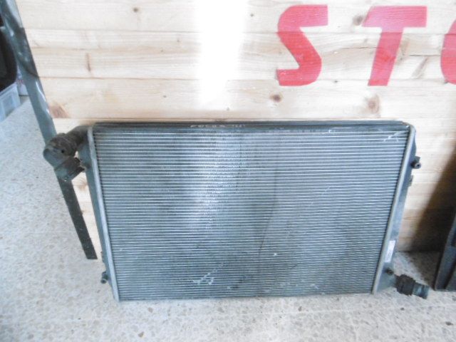 Radiatore acqua - Volkswagen Passat Variant 4è Serie - Pit Stop Ricambi Auto