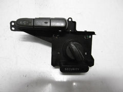 Pulsante luci di emergenza - Toyota Yaris Serie (03>05) - Pit Stop Ricambi Auto