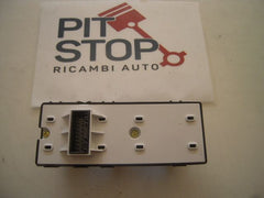 Pulsantiera Anteriore Sinistra - Kia Rio 4è Serie - Pit Stop Ricambi Auto