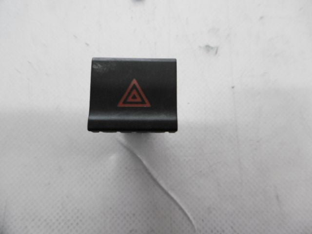 Pulsante luci di emergenza - Volkswagen Polo 5è Serie - Pit Stop Ricambi Auto