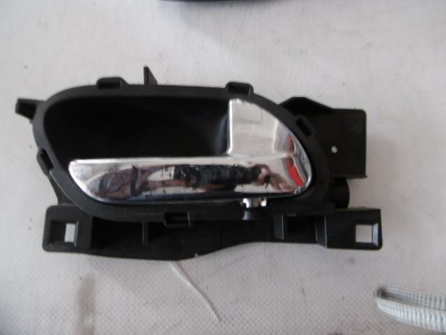 Maniglia interna Posteriore Destra - Citroen C4 Berlina - Pit Stop Ricambi Auto