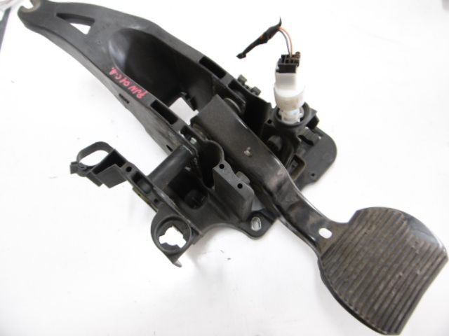 Pedale Freno - Fiat Punto Berlina 5p 2è Serie - Pit Stop Ricambi Auto