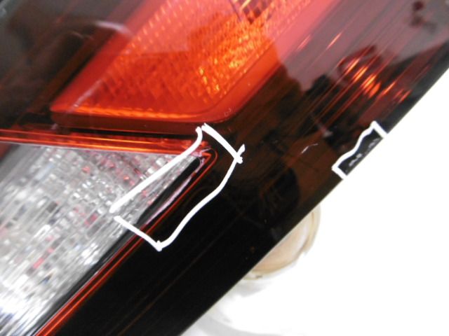 Stop Posteriore Destro Integrato nel Portello - Opel Astra Berlina (k) (15>) - Pit Stop Ricambi Auto