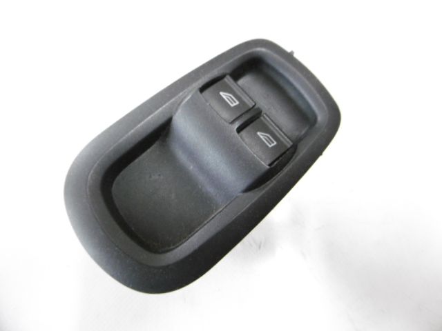 Pulsantiera Anteriore Sinistra - Ford Tourneo Courier (c4a)  (13>) - Pit Stop Ricambi Auto