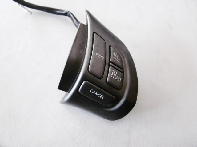 Comandi al volante multifunzione - Subaru Outback Serie (03>09) - Pit Stop Ricambi Auto