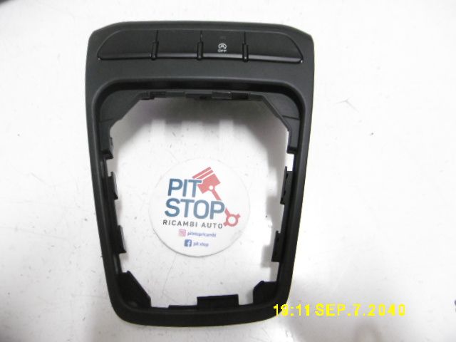 Pulsante - Kia Stonic Serie (17>) - Pit Stop Ricambi Auto