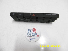 Pulsante luci di emergenza - Volkswagen T-roc Serie - Pit Stop Ricambi Auto