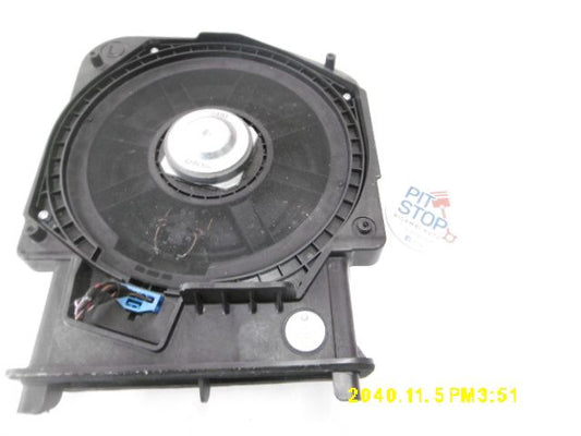 Subwoofer sotto sedile - Bmw X1 Serie (f48) (15>) - Pit Stop Ricambi Auto