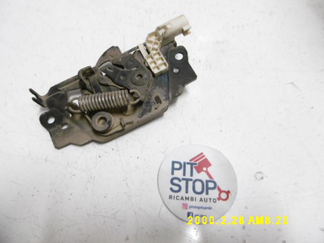 Serratura cofano anteriore - Ford Focus S. Wagon 5è Serie - Pit Stop Ricambi Auto